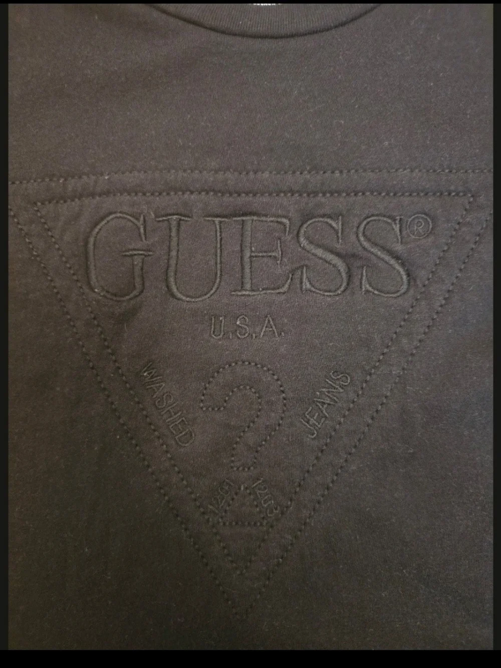 Guess Black Short Sleeve Embroidered Logo Tee - Picture 3 of 4